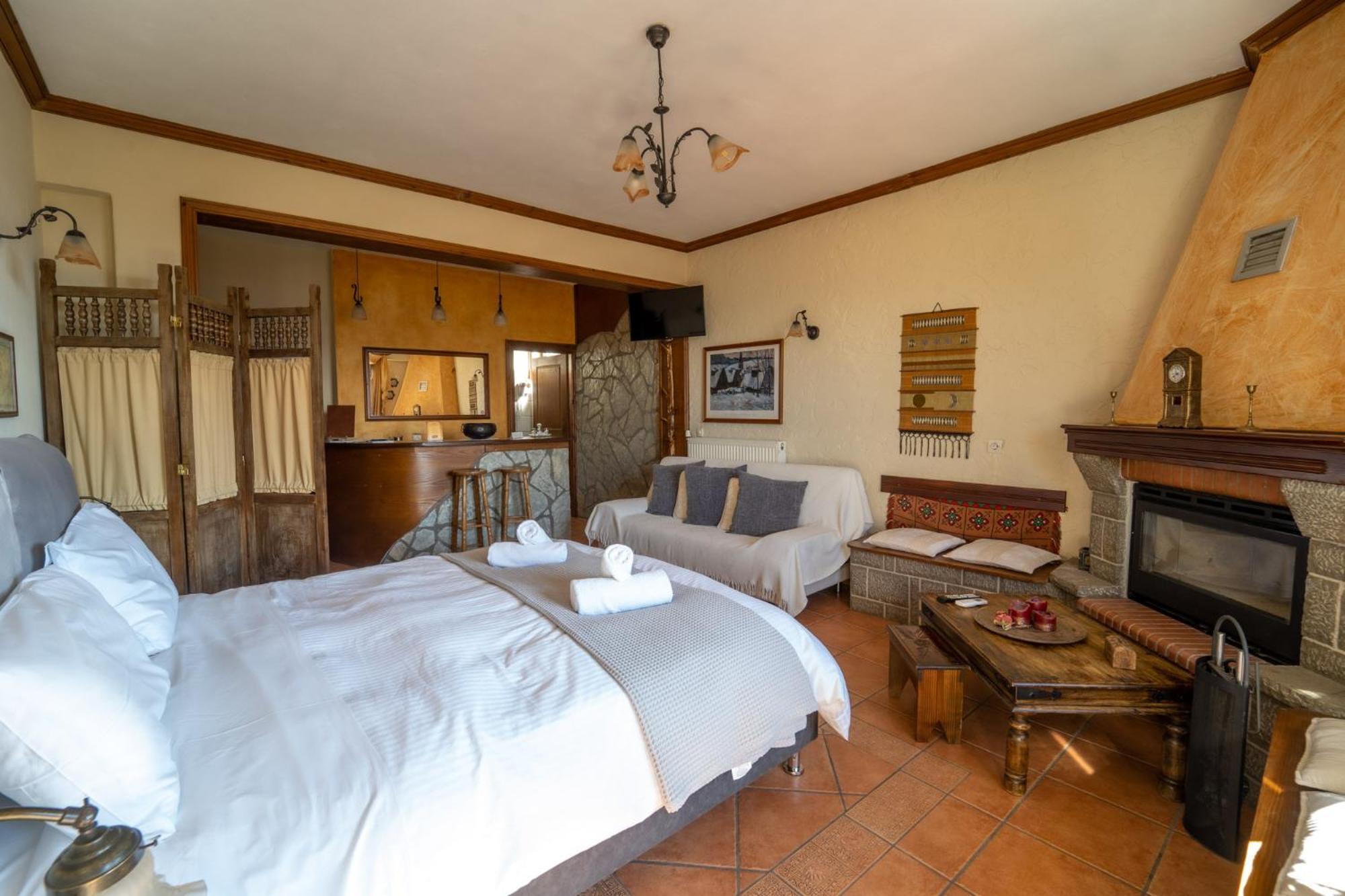 Semeli Guesthouse Karpenísion Esterno foto