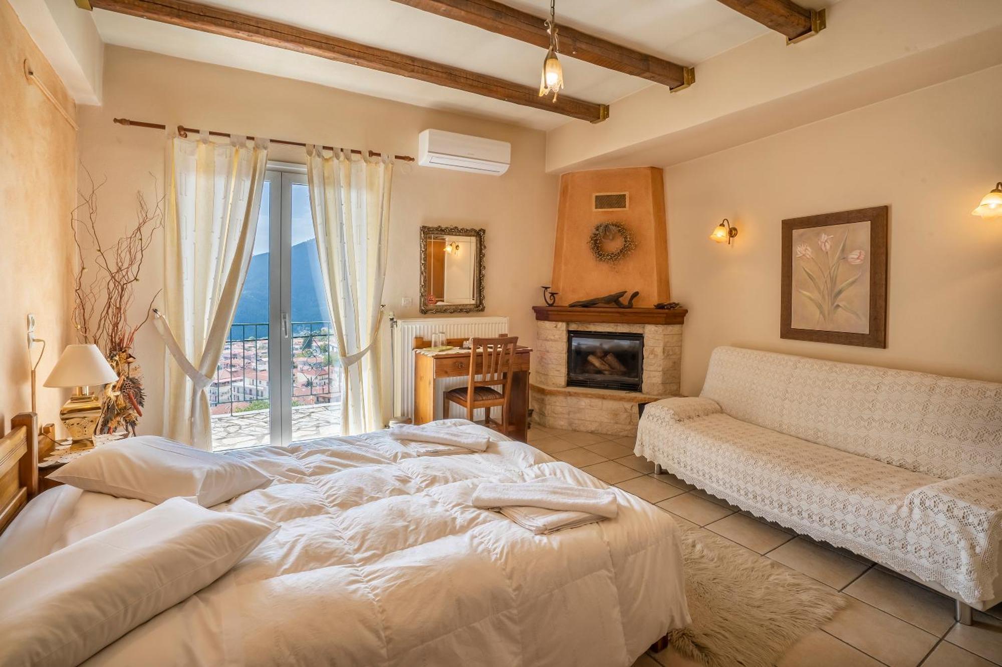 Semeli Guesthouse Karpenísion Esterno foto